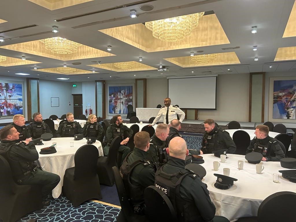 metpoliceuk's tweet image. Deputy Assistant Commissioner Ade Adelekan met with officers from forces across the UK who supported us with the #Coronation this weekend.

Thank you to everyone who volunteered their time to help keep visitors safe.