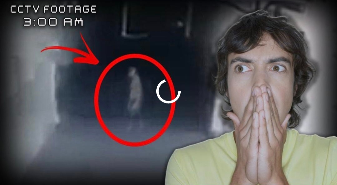 LunaSchaurig's tweet photo. Top5 scary Videos capture on camera that will make you cry and SCREAM ..... 5pm ( europe time) on Youtube 

https://t.co/Gl7OW9Sks8 https://t.co/M35fT92X37