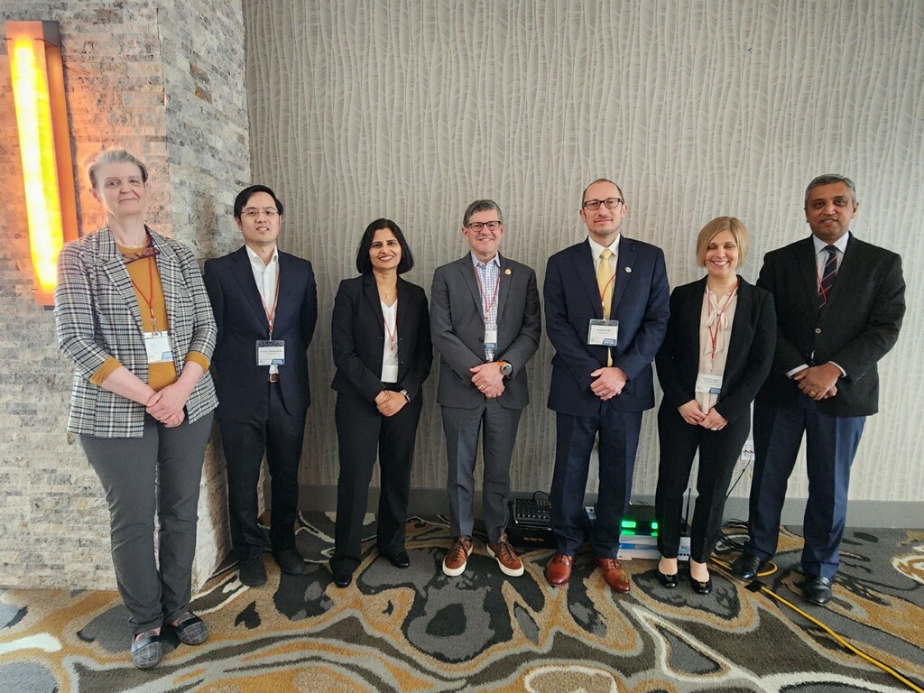 Congrats to Drs @MahiAshwath and Spas Kotev on a very successful IA-ACC meeting, their 1st F2F post-pandemic Chapter meeting. Great updates on Imaging, EP, Intervention. Engagement and professionalism benefit pts, fights burnout, and transforms care. @ACCinTouch, @IowaACC