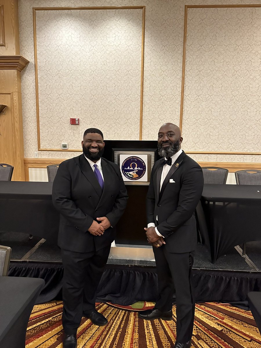12thDistrictRep's tweet photo. Congratulations to our 35th Twelfth District Representative Brother William Earl Edwards! #Thisisomega #34out https://t.co/2dBhoNMbGg