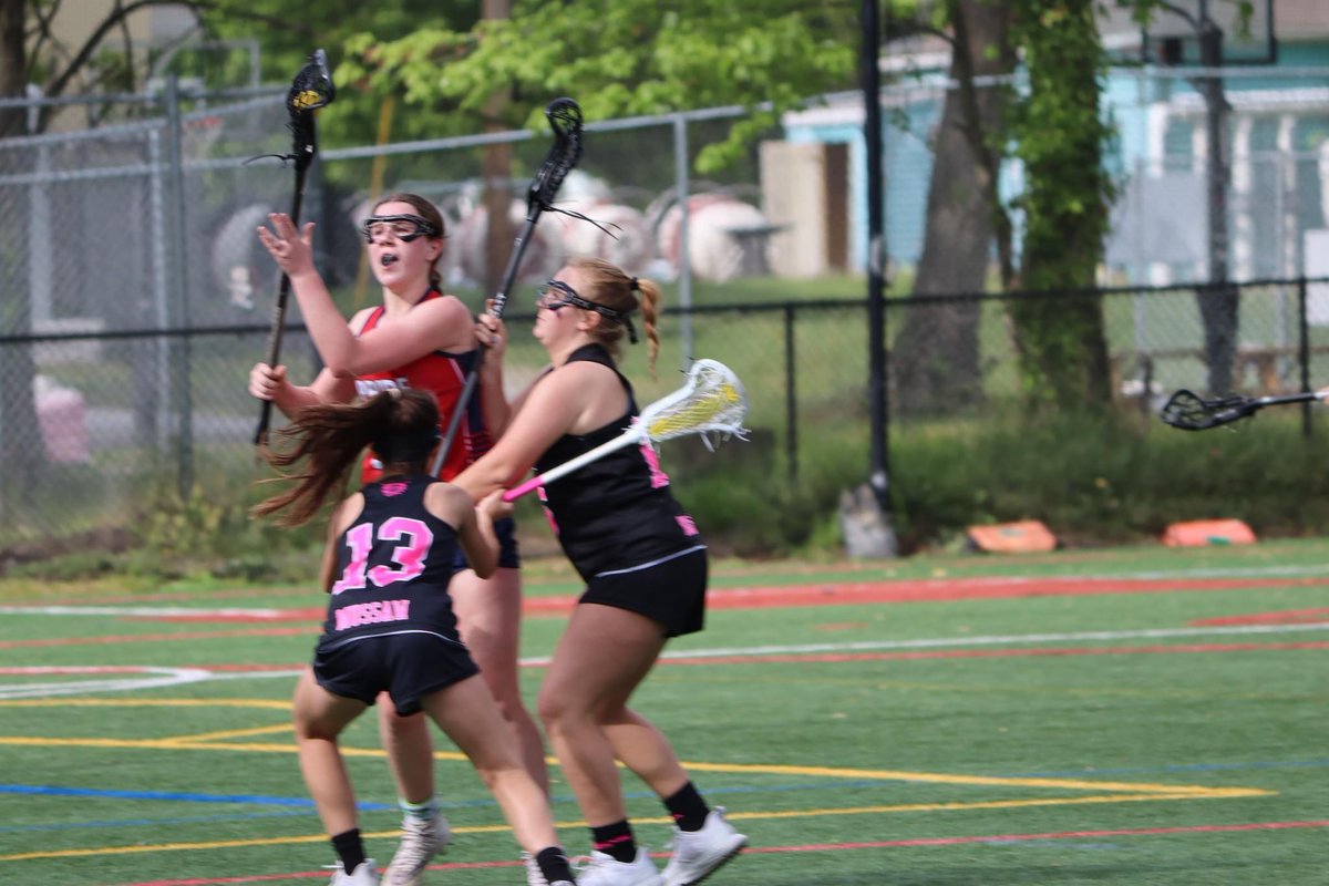 EmMussaw's tweet photo. A few snaps from our very last @NatlGirlsLax regular season game ever - ready for the playoffs!! 🔥💪 #justgettingstarted #TogetherWeWill #checkherselite #checkhers2027black #laxattack @checkhers_elite https://t.co/bwthvivF4H