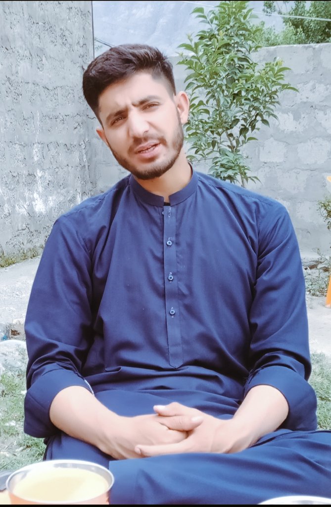 khalilShigari's tweet photo. وقت اچھے بھی آئے گا ناصر                           غم نہ کر زندگی پڑی ہے ابھی https://t.co/0Ca8gs1rIu