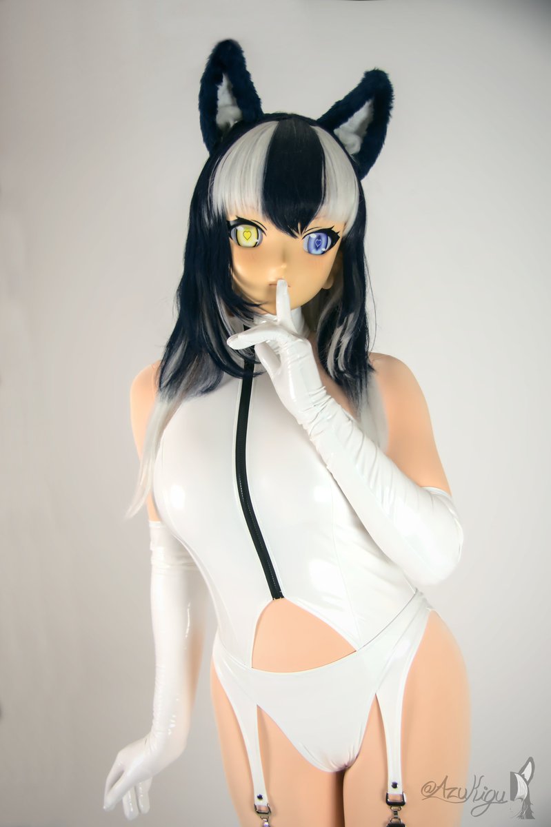 Black or white ? Yin or Yang ? 🤭🖤🤍

📸- <a href="/Luamerid/">Lua</a>