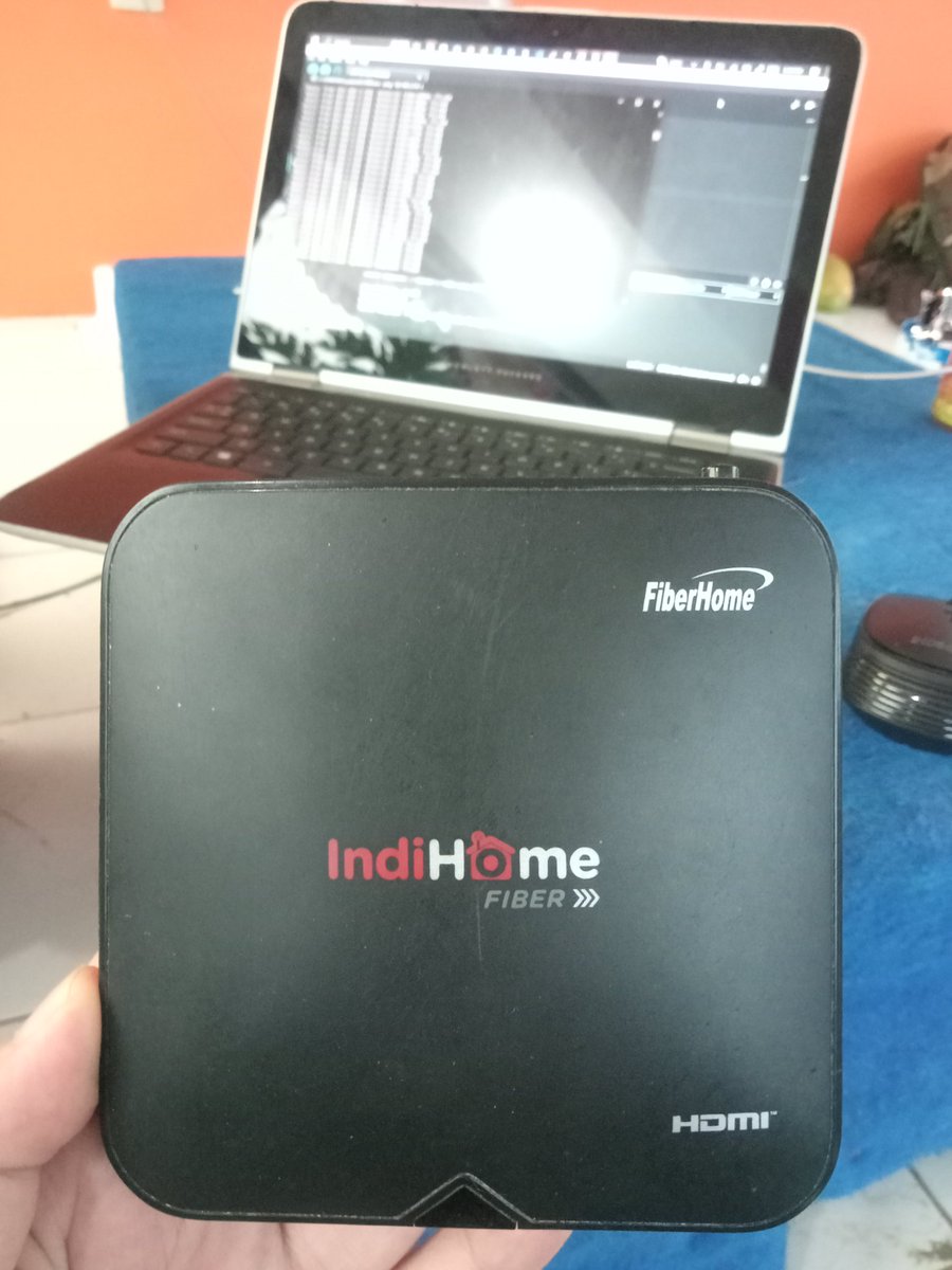 algonacci's tweet photo. STB ini yang menopang integrasi IoT pertanian di Desa Papayan

Sistemnya kemaren udah dijelasin yaa pake MQTT

1x request, size datanya cuma 6kb, gokil https://t.co/jErY2AHwfS