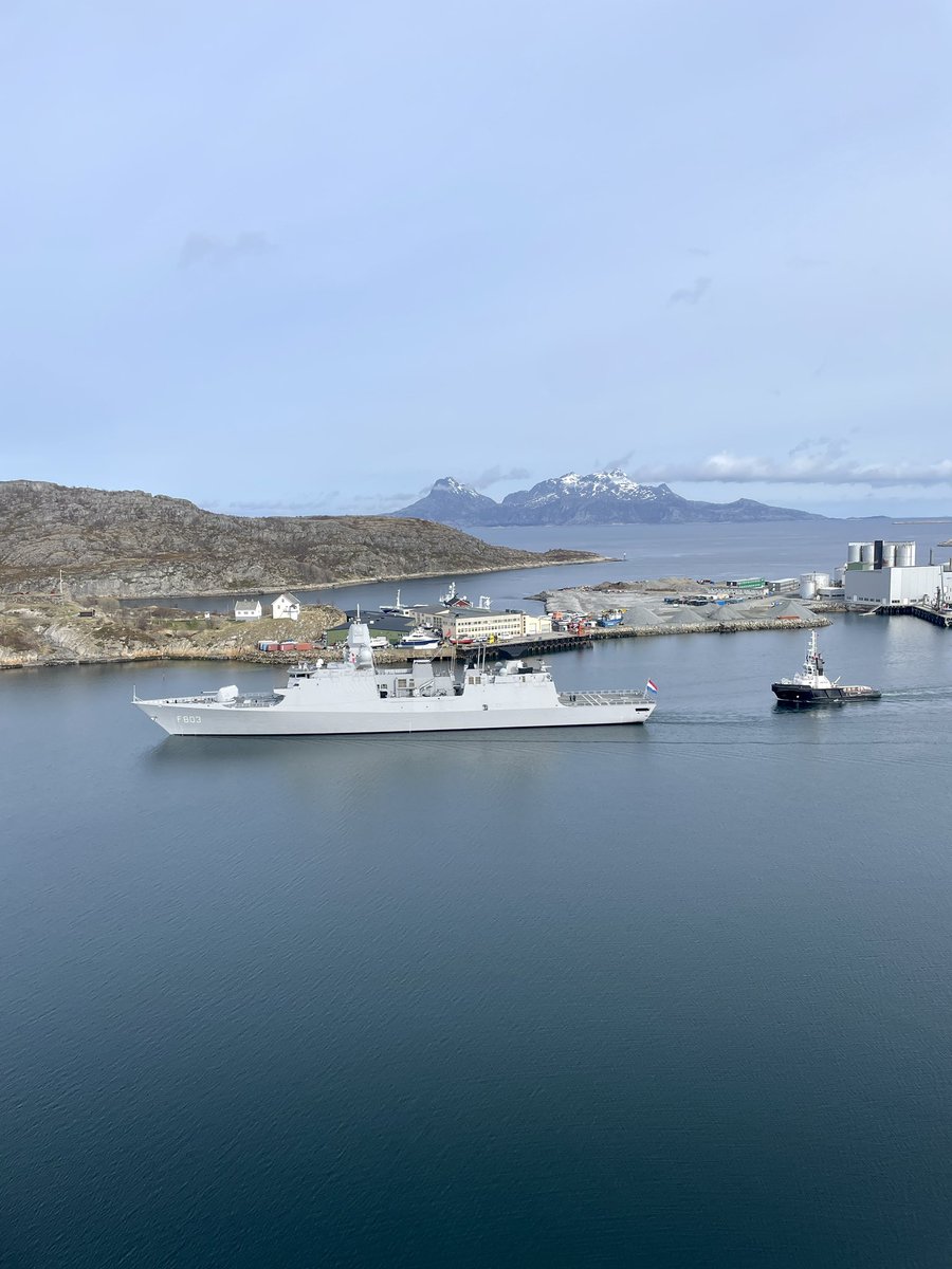 Forsvaret_no's tweet image. Allierte styrker har ankommet Norge! Øvelse #Formidableshield23 starter i morgen. Nå gjør de allierte styrkene seg klare til å trene på integrert luft- og missilvern utenfor Andøya. 

#WeAreNATO #StrongerTogether #FOSH23 @STRIKFORNATO @NATO @USNavyEurope @kon_marine