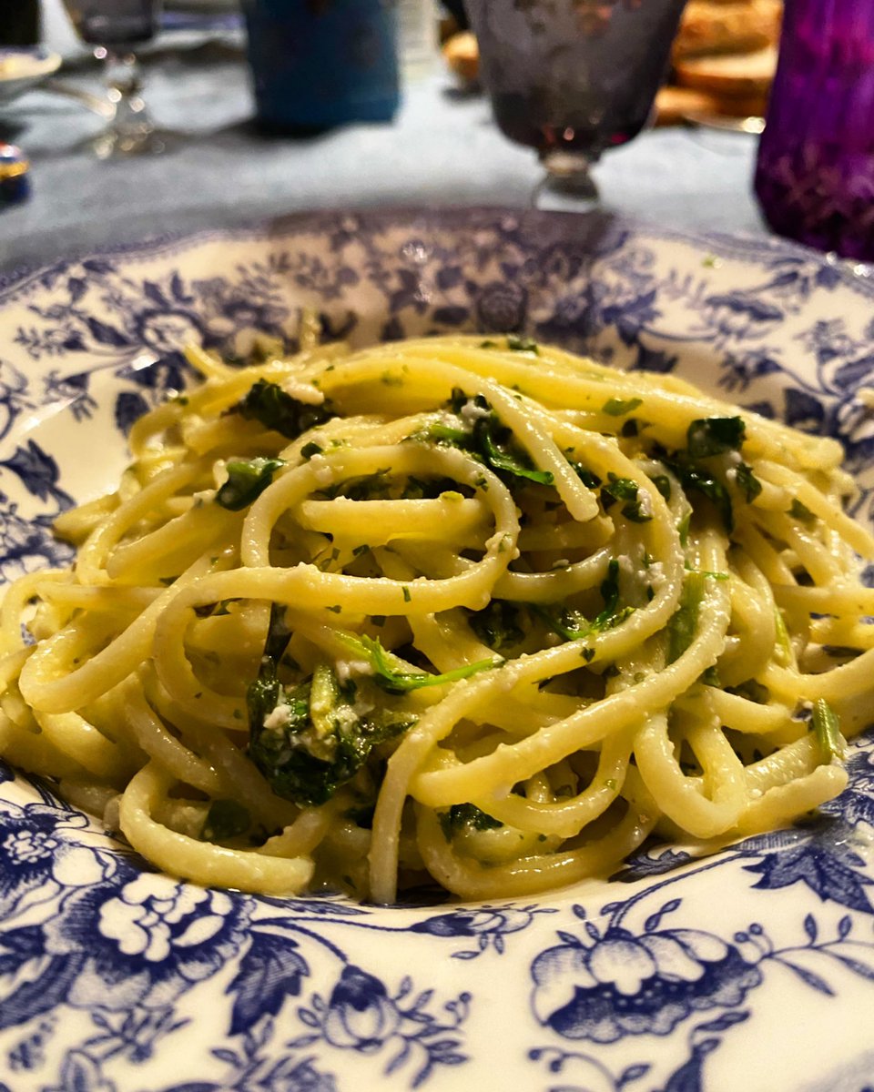thecrazyoven's tweet photo. Les pâtes au citron c’est trop bon !! Joyeux anniversaire @ChiaraMusicOff 🎂😊 #pasta #food #thecrazyoven https://t.co/bMttc2wURd