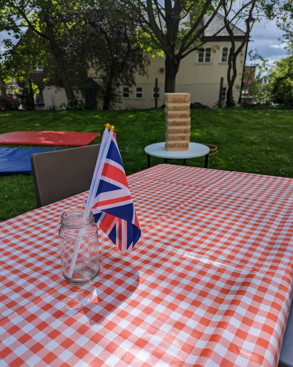 👑 Our right royal knees up is underway at the St Thomas Centre (opposite the church)!

The food &amp; fun are flowing - pop down before 3:30pm today to join us - there's lots of cake that needs eating!