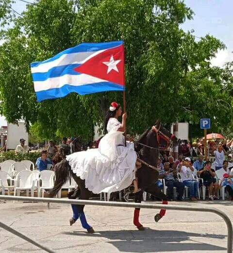 Mucha alegría en nuestra ciudad de los parques, eso han generado siempre las Romerías de Mayo, fiesta del arte joven y la modernidad, encuentro entre amigos y personalidades y mucho compromiso con el futuro  #VivaCuba #HolguínSi #CubaEsCultura