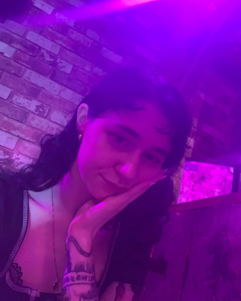 𝔊𝔩𝔬𝔬𝔪𝔶 (@kinda_gloomy) / Posts / X
