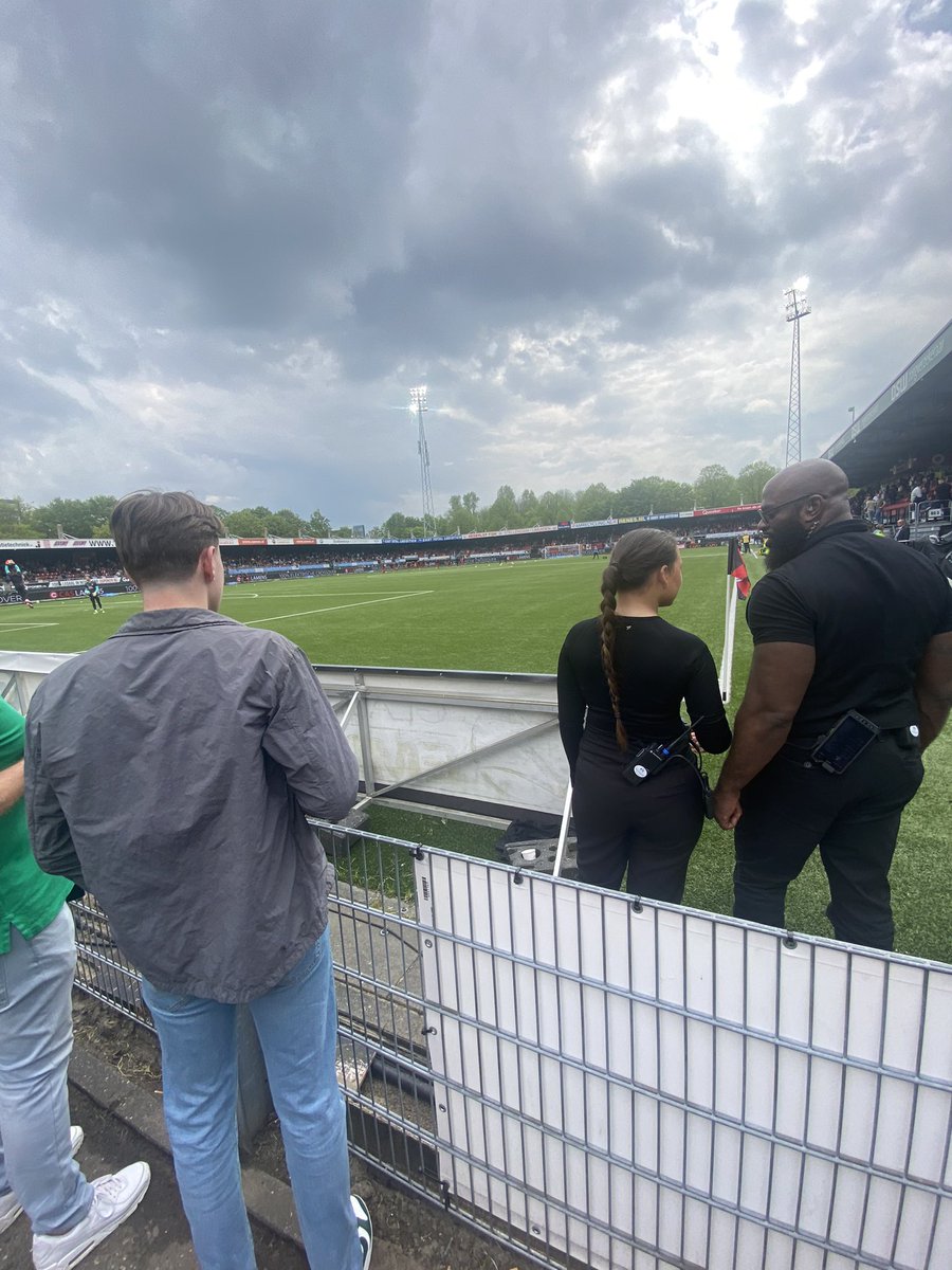 hoolars's tweet image. Home and away💪💪