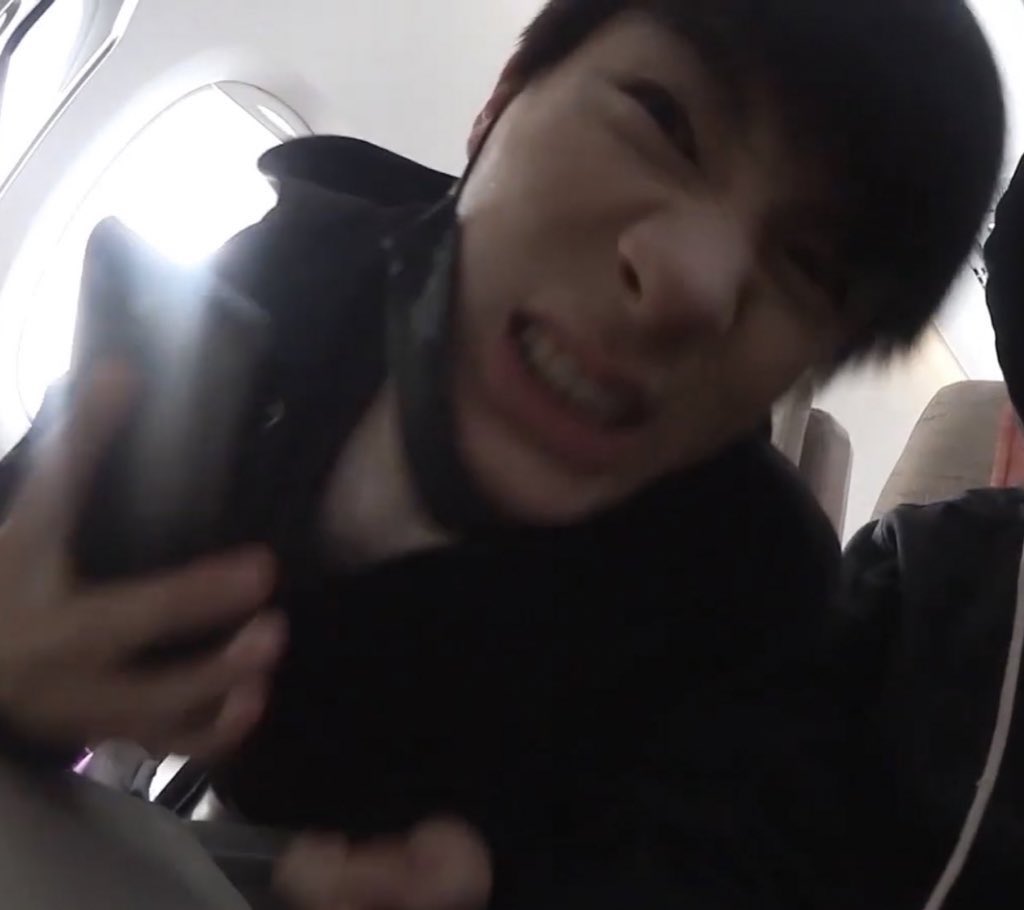 แมวดำเป็นเด็กดี🥺🐈‍⬛