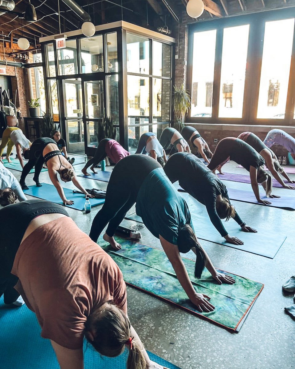 Looking for the perfect Mother's Day activity? Join us for a special morning of Yoga in the taproom next Sunday, beer included of course. 

Tickets in bio!
