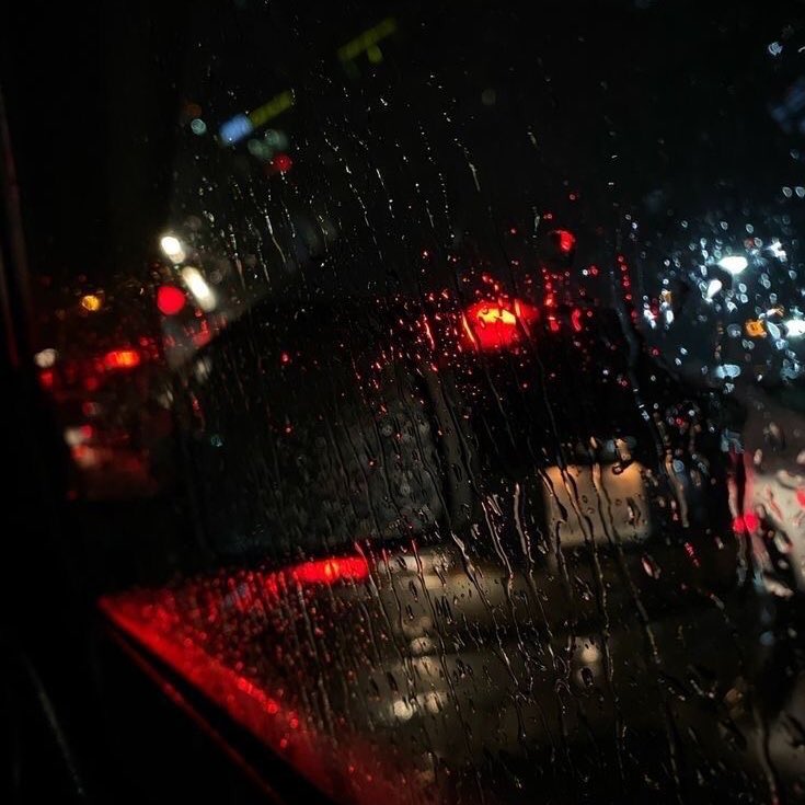 RT @violettweets_: rainy drive. https://t.co/PTY14RCspH