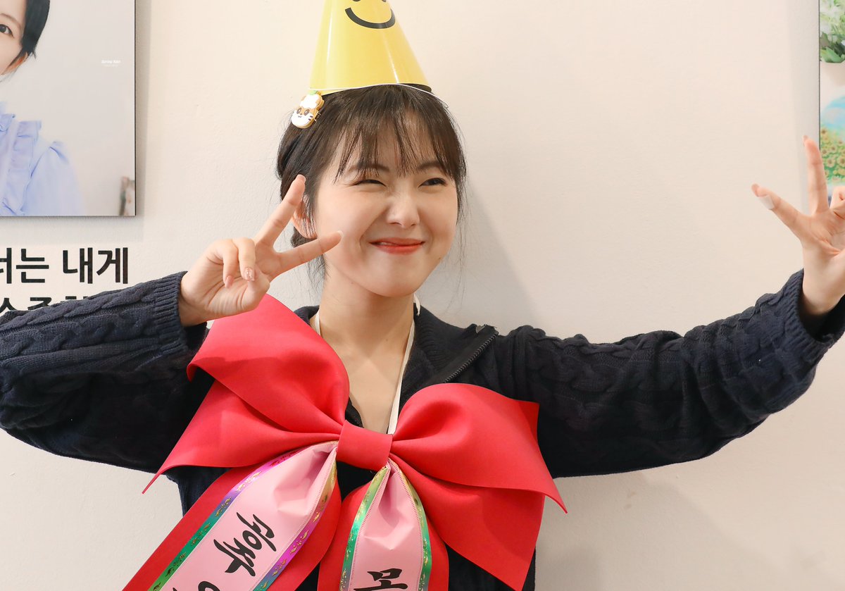 Spring_Rain0416's tweet image. 230416 HQ

#공원소녀 #서경 #김서경 #GWSN #公園少女 #公园少女 #GirlsinthePark #seokyoung #ソギョン #序璟 @official_GWSN