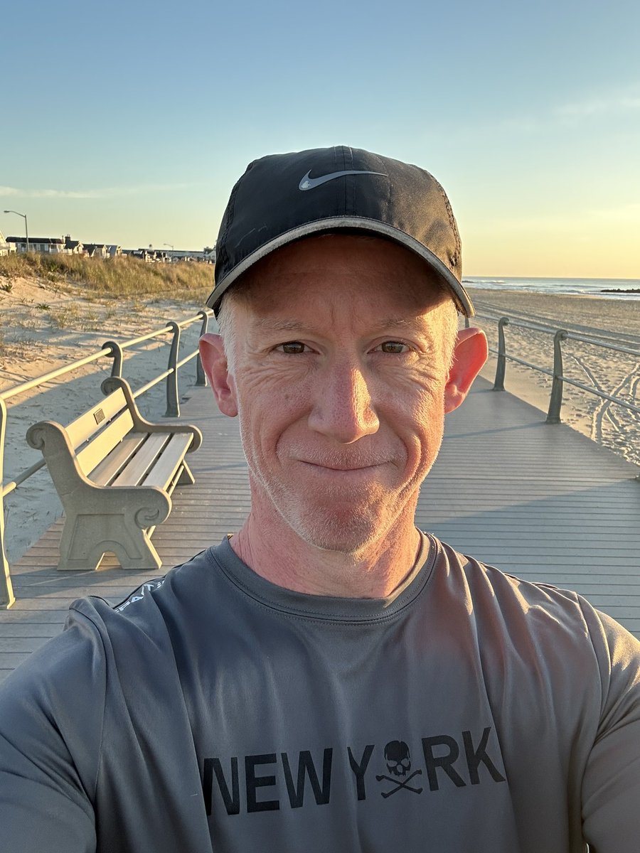 TimMauri's tweet photo. @bennettrun @NJGov Missed you by a day, but you were with me in me earbuds on a strong 10-miler this morning. https://t.co/3sYlr28jb7