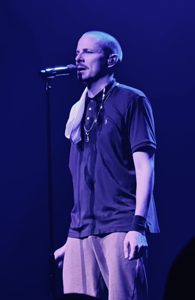 _FartiB's tweet photo. @Profgampo put on one of the best shows I’ve ever seen in my life last night. Y’all better check him out if you get a chance! 

Thank you, Prof, for everything! 🖤 https://t.co/T0ZklpOmdA