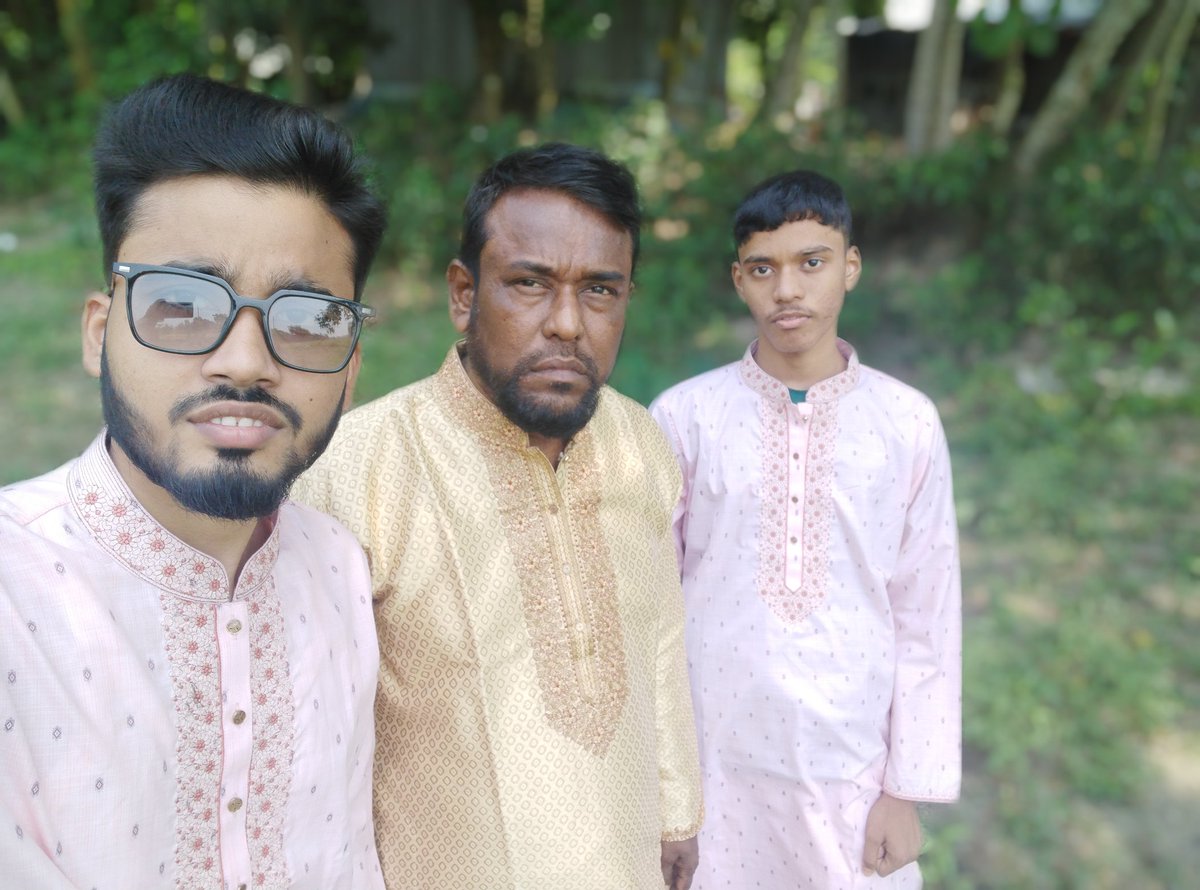 with father and brother 🥰🥰