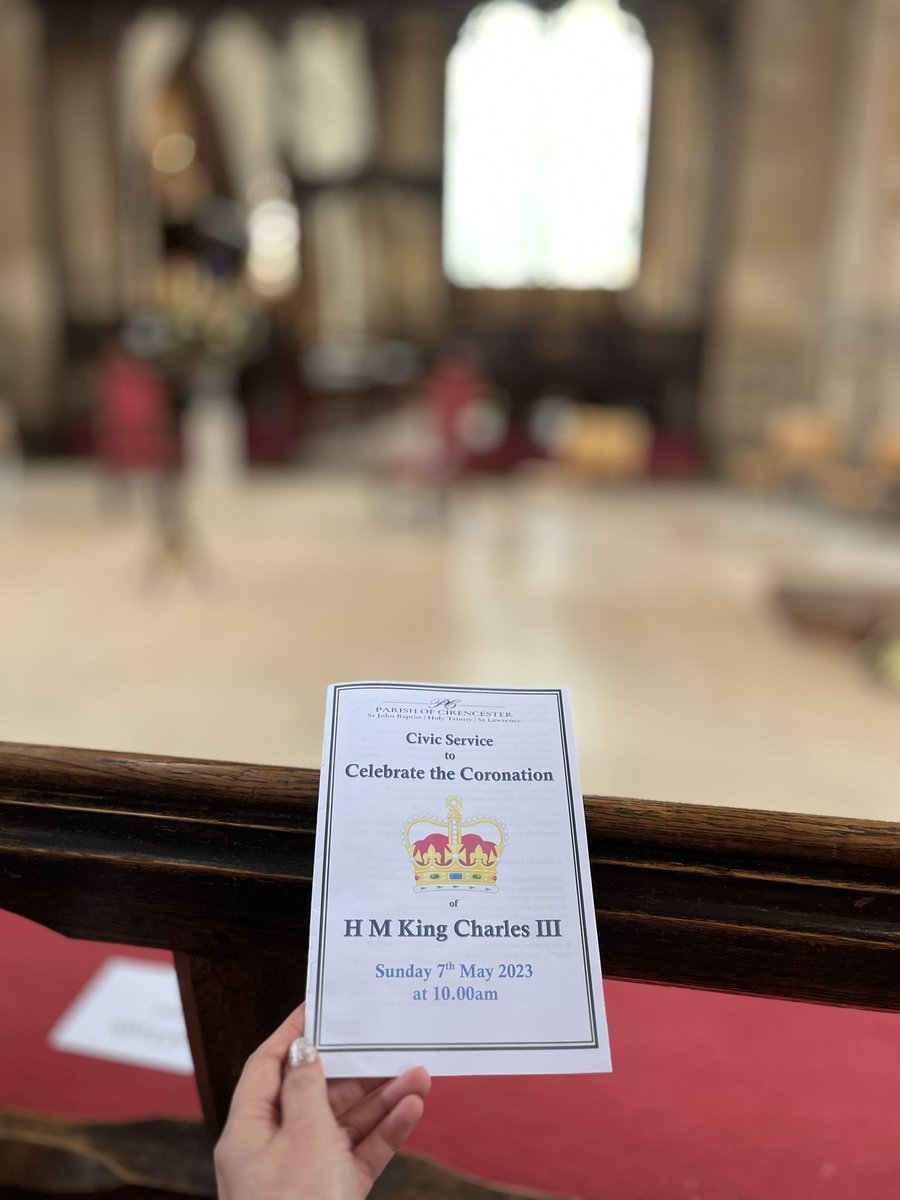 joininchina's tweet image. Sun came out at end of a v enjoyable service to celebrate coronation of King Charles III. A historic event not to be missed 👑 #volunteering #Services #community