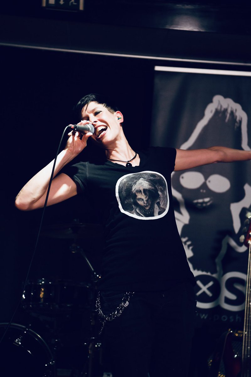 anitaweyermann's tweet photo. Posh live on stage 2023 @POSH_ch 🔥❤️ #posh #music #band #femalevocal #onstage #live #livemusic #bestmoments #bands #concert #concertphoto #drum #guitar #bass #tour #alternativerock #singersongwriter #musik #livemusik #Album #bornoutofsilence 💜 https://t.co/kl8iUrSFtD