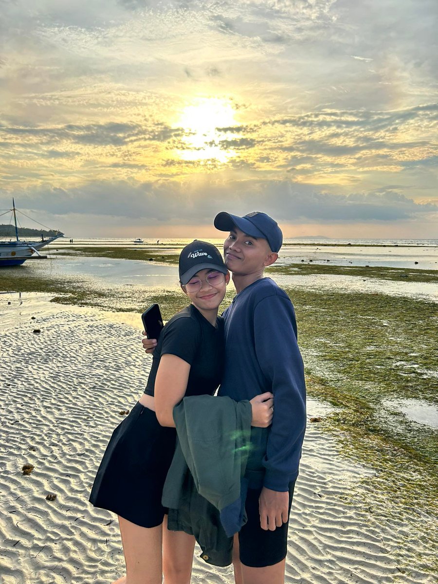 jnnfalcunitin's tweet photo. At my happiest.🥰💙 https://t.co/cBoY4EnIlG