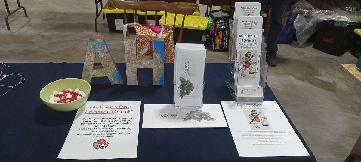 hunter_ancestor's tweet photo. If you are at the Flea Market stop by and say Hi 👋
@peigenealogy @ChtownPE https://t.co/GBienul8Ce