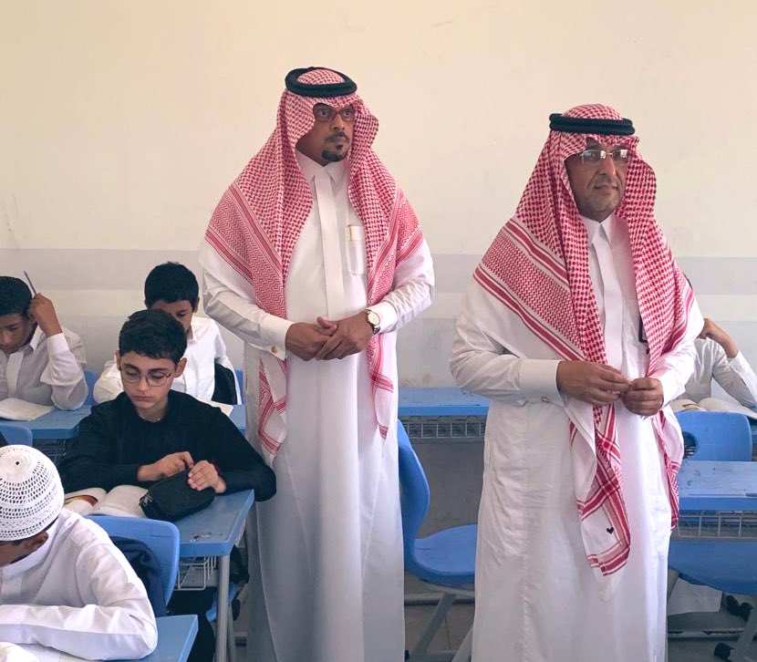 زيارة |
زار المدرسة  د.سعد السلمي رئيس شعبة الإدارة المدرسية بـ #مكتب_التعليم_بالنسيم
اطلع على سير العملية التعليمية واجتمع خلالها بالهيئة الإدارية. 
 #تعليم_جدة