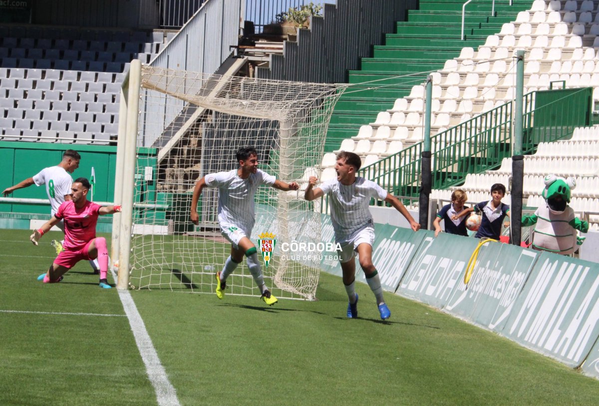 ⒻⒾⓃⒶⒶⒶⒶⓁ de la prórroga!!!!!
El #CórdobaB está en la siguiente ronda del play off 🙌🏻🙌🏻🙌🏻🙌🏻
¡ᴇɴᴏᴏᴏᴏᴏʀᴍᴇꜱꜱꜱꜱꜱꜱ!
💚 #CanteraCCF
#CCFBCiudadDeLucena #TerceraRFEF