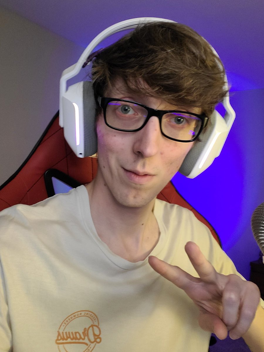 Good Morning Everyone!  

💥Don't forget TODAY IS COMMUNITY DAY!💥
discord.gg/fYYMXKXf?event…

🕚Starts @ 11AM EST!🕚

JOIN US FOR SOME COMMUNITY FORZA AND FORTNITE!