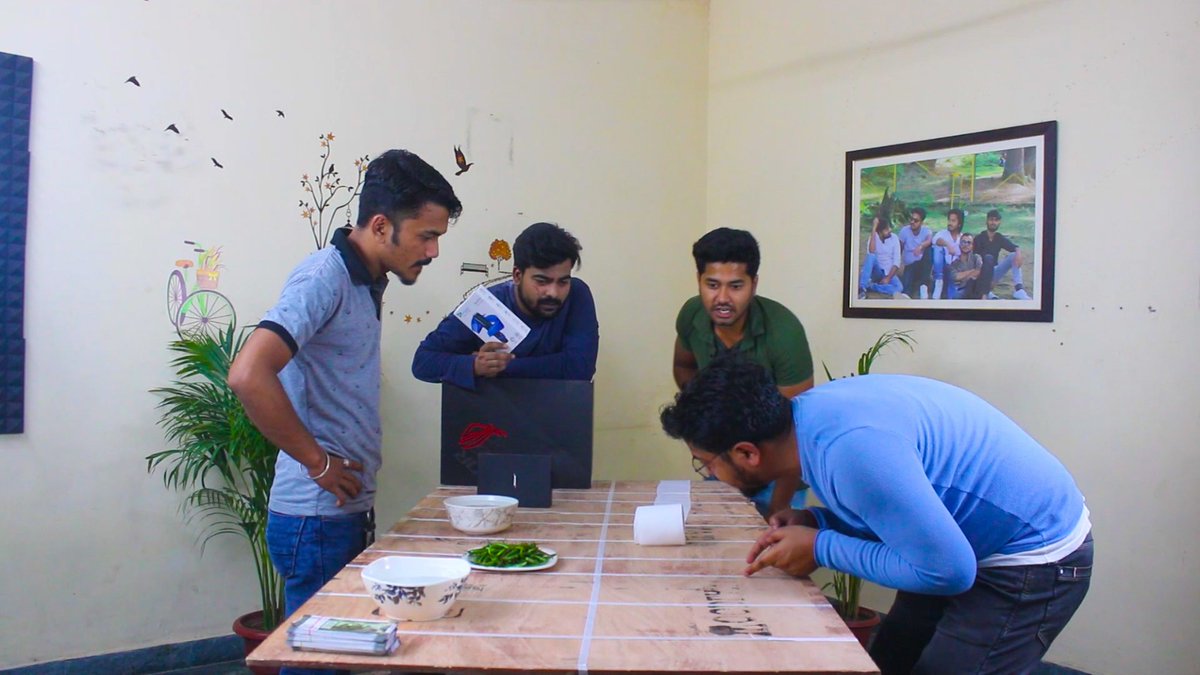 real_eKdin's tweet photo. Rs/- 200000 roll on challenge || Shortest way to be rich|| If you fail be ready to face punishment 
https://t.co/ko5JuEDpu4
#game #challenges #challenge #gaming #reallifegame #reallifegaming #entertainment #comedy #viral #trending #rollonchallenge https://t.co/R8n0x9BKV1
