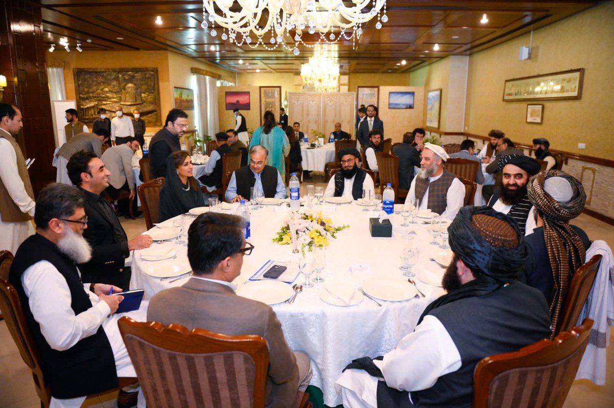 Had a frank and candid exchange on wide ranging issues of mutual interest with Acting Afghan FM <a href="/FMMuttaqi/">Amir Khan Muttaqi | امیرخان متقی</a> <a href="/ForeignOfficePk/">Ministry of Foreign Affairs - Pakistan</a> today. Underscored the importance of frequent leadership level exchanges to provide further stimulus to Pakistan-Afghanistan bilateral relations.