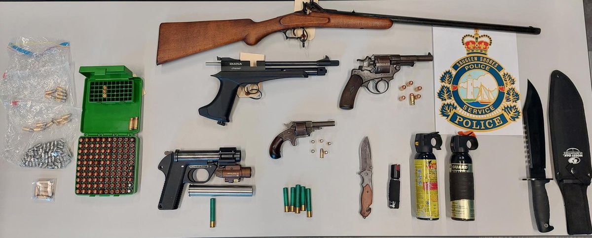 SSPSofficial's tweet photo. Weapons Seized during arrest in Port Elgin.

https://t.co/59Zi6sNqZh

#ssps2023 https://t.co/4AOREuNWDA
