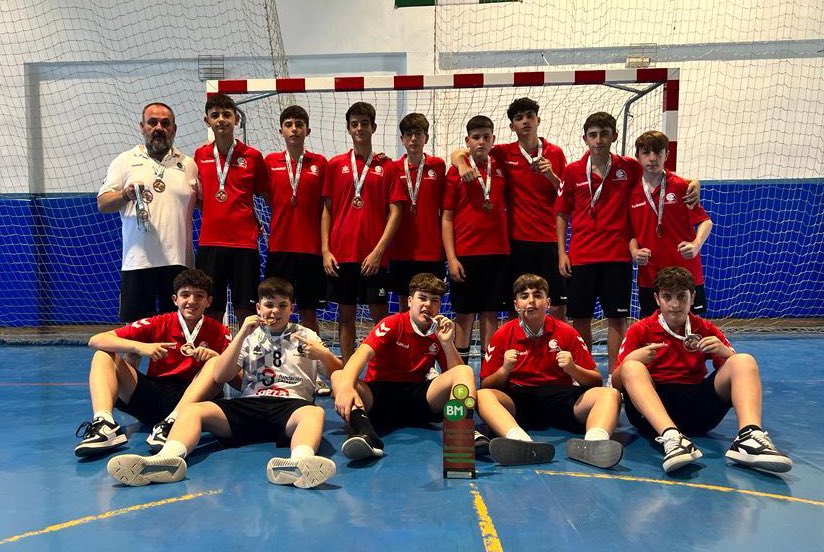 ¡Pero qué locura! #OrgulloGranate #FactoríaCBM #GuerrerasGranates