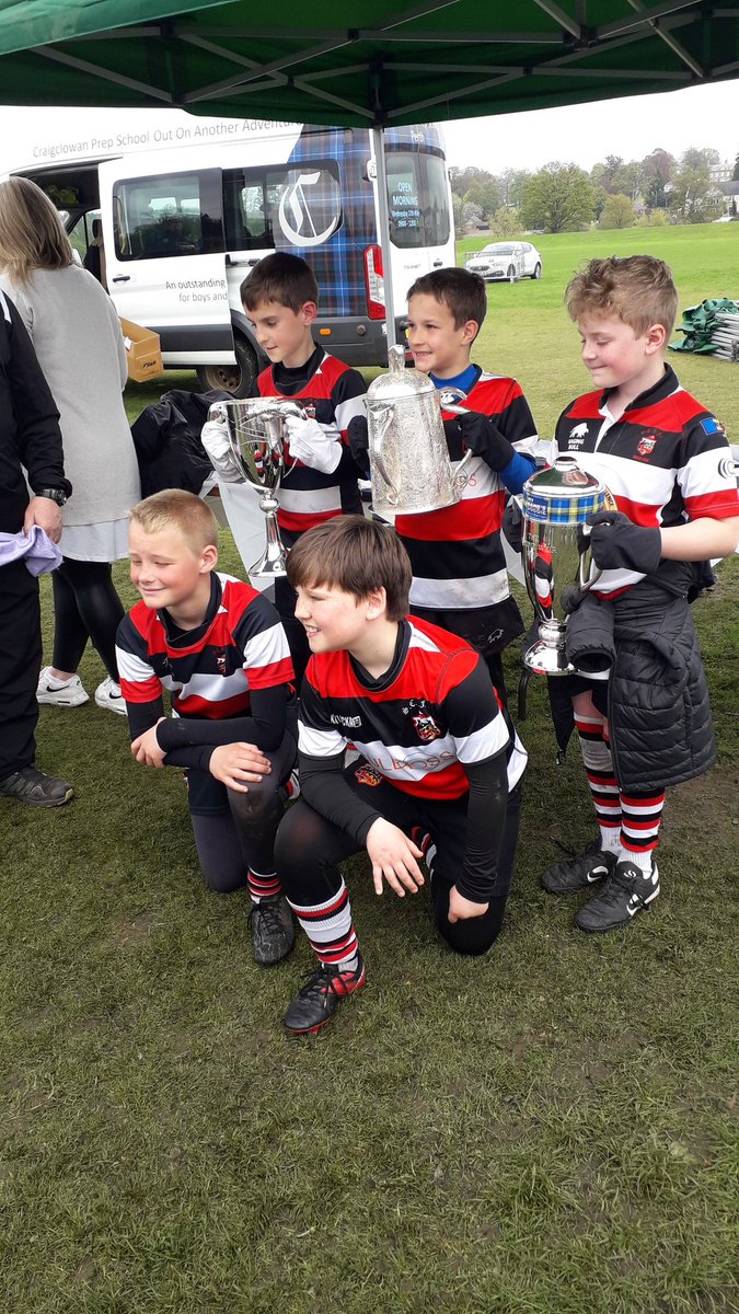 Andy Cummins tweet media