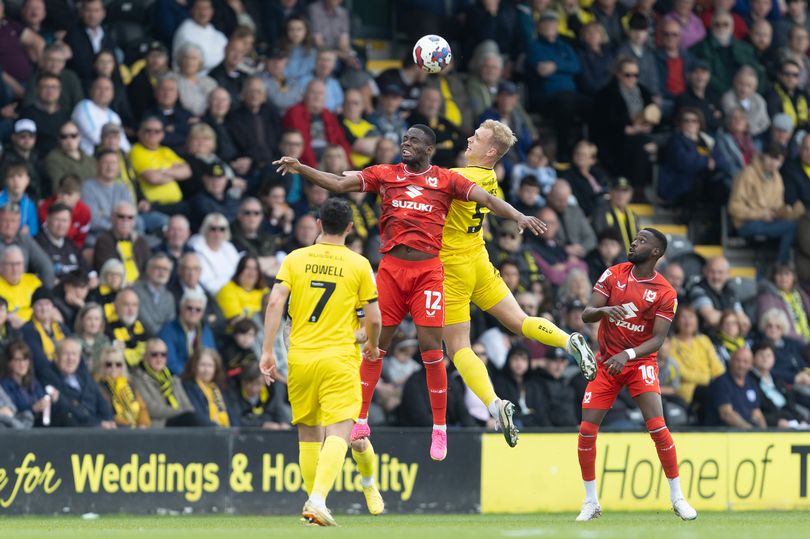 Goalless at the Pirelli Stadium. Some determined defending from <a href="/burtonalbionfc/">Burton Albion FC</a> sends <a href="/MKDonsFC/">Milton Keynes Dons</a> down... 
staffordshire-live.co.uk/sport/football… #brewers #bafc