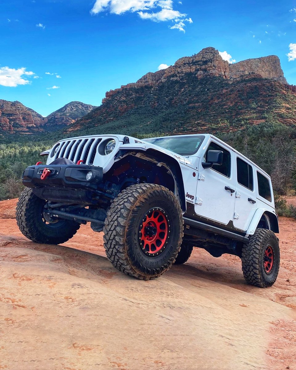 Jeep's tweet photo. We look forward to uphill battles. 💪

📸: Danica M. https://t.co/sjoRDnJXuX