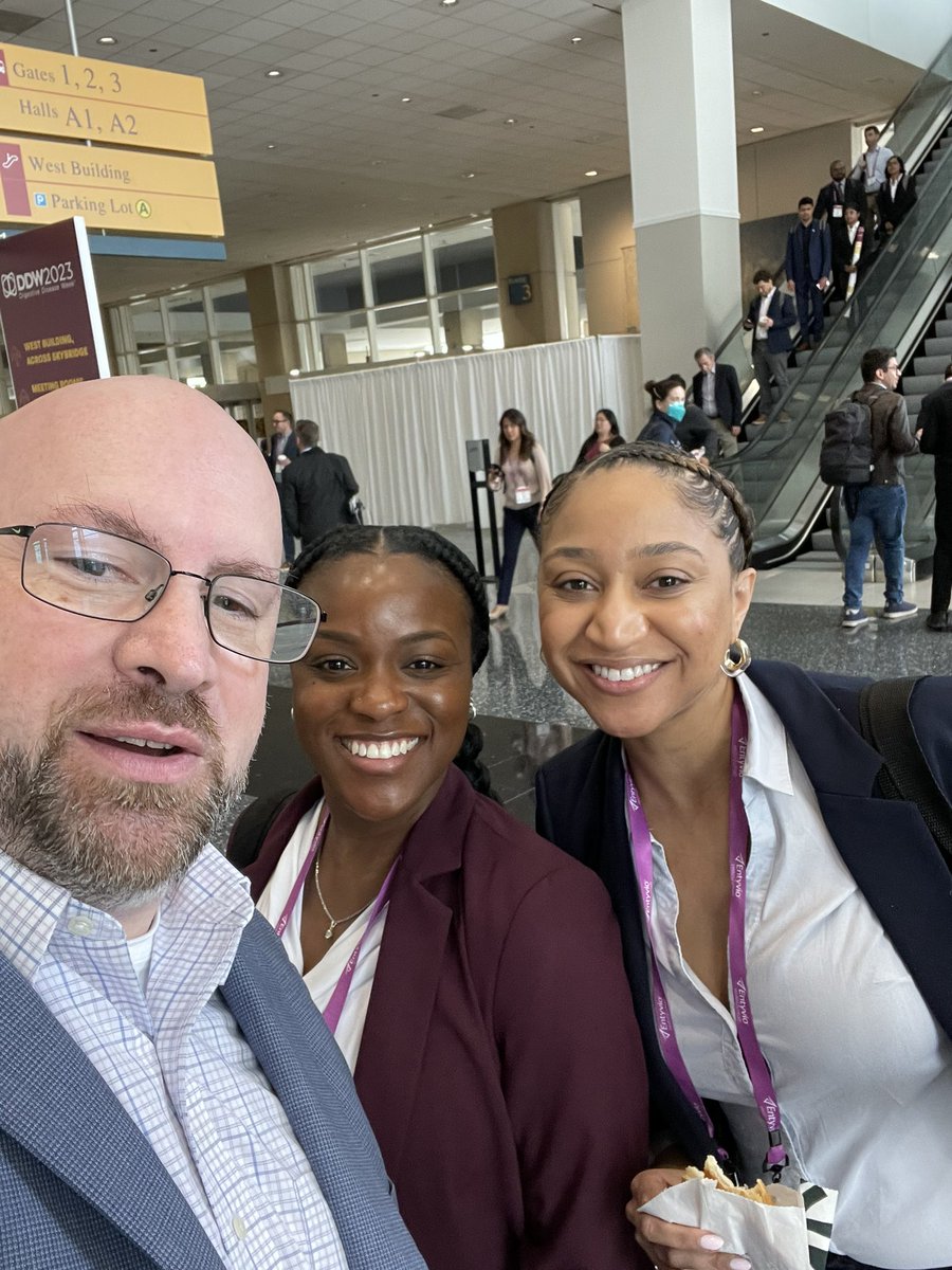 Great to share time up with UAMS friends at #DDW2023 @uams_GIHep
