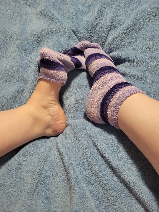 New Online Star - Empress Katie 💎's pics and videos Gallery Direct Access - Hidden Archive - FvhzmFeWAAMTwW jpg:small visual 24