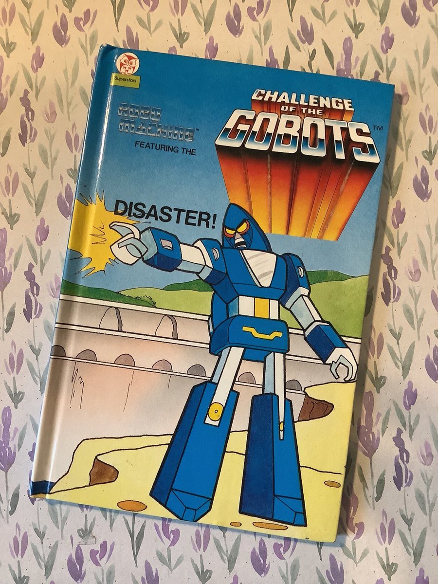 WatsonsVintage's tweet photo. A WONDERFUL rare #NostalgicGift in my #etsy shop: EXTREMELY RARE #1986 #Vintage 'Robo Machine Featuring The Challenge Of The Gobots Disaster!' Hardback Book - Childhood Nostalgia Gift - VGC https://t.co/wRSzBYLBJn #RoboMachine #ChallengeOfTheGobots #Disaster #RetroBookGift https://t.co/xGWcXDf5cR