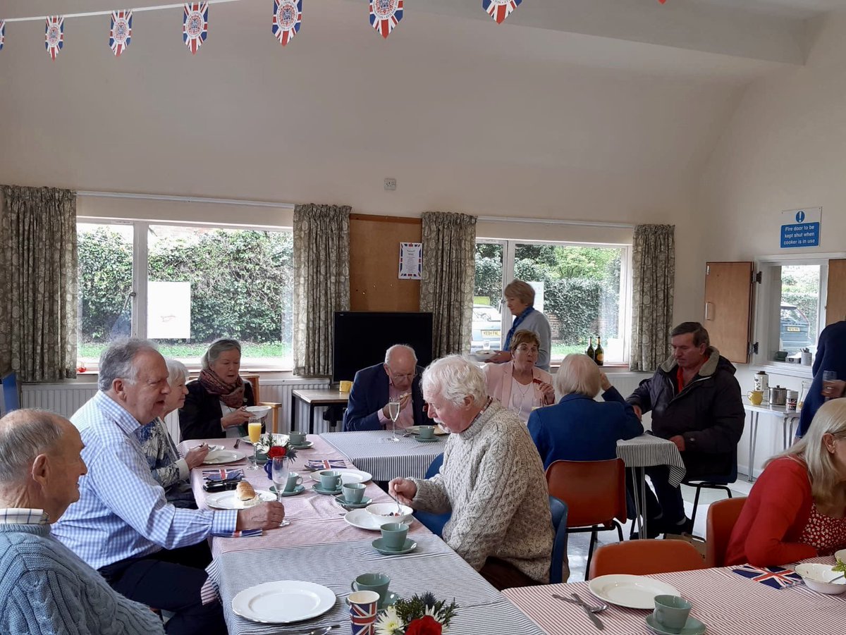 StPetersRoydon's tweet photo. Coronation Brunch at St. Peter’s. 🙏🏽😋 https://t.co/YsuHghItuU