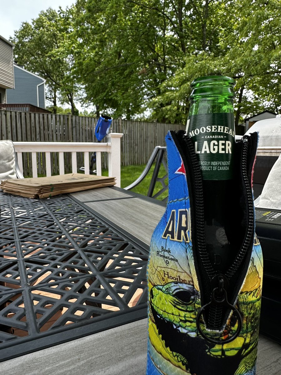 The only correct way to do Sunday yard work. #BeerAndMow #SundayAfternoon #Lager