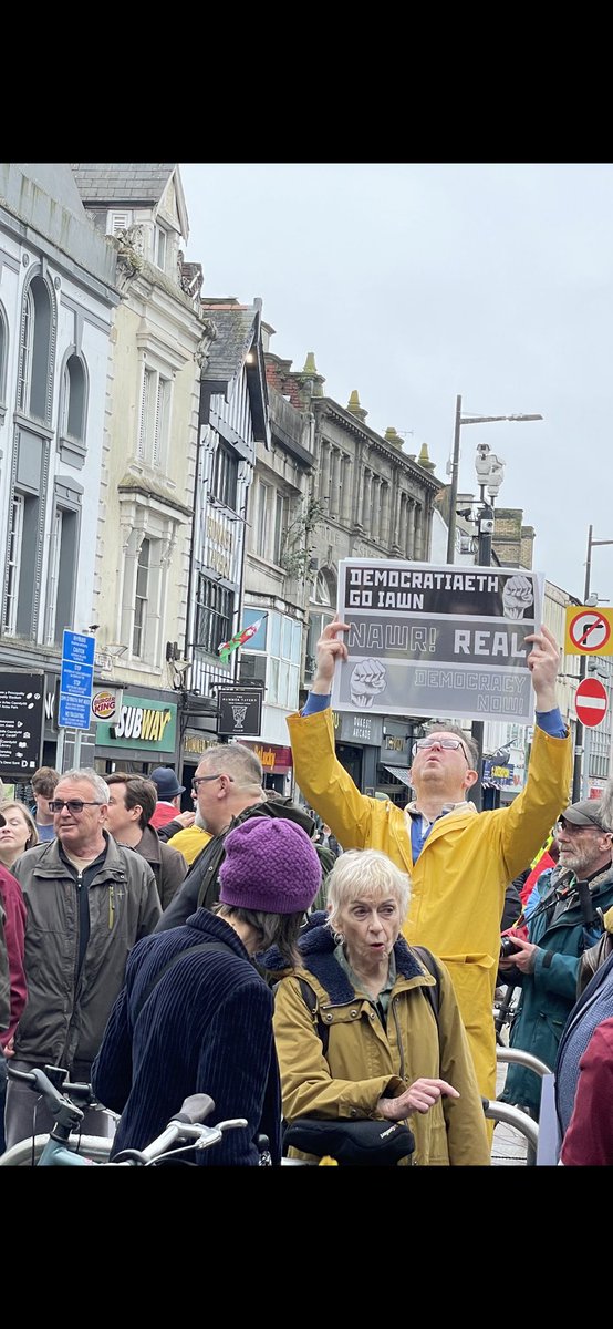 sharktimeuk's tweet photo. πΈπΈπΈ Not my King π Protest, Cardiff #notmyking #kingcoronationday #kingcharles #kingcharlescavalier #kingcoronation #kinguk #kingcharlesiii #notmykings #kingcharlescoronation #cardiff @DrRoundglasses Full videos on YouTube π : https://t.co/Bq28315Nhi https://t.co/k1JJOzuARh