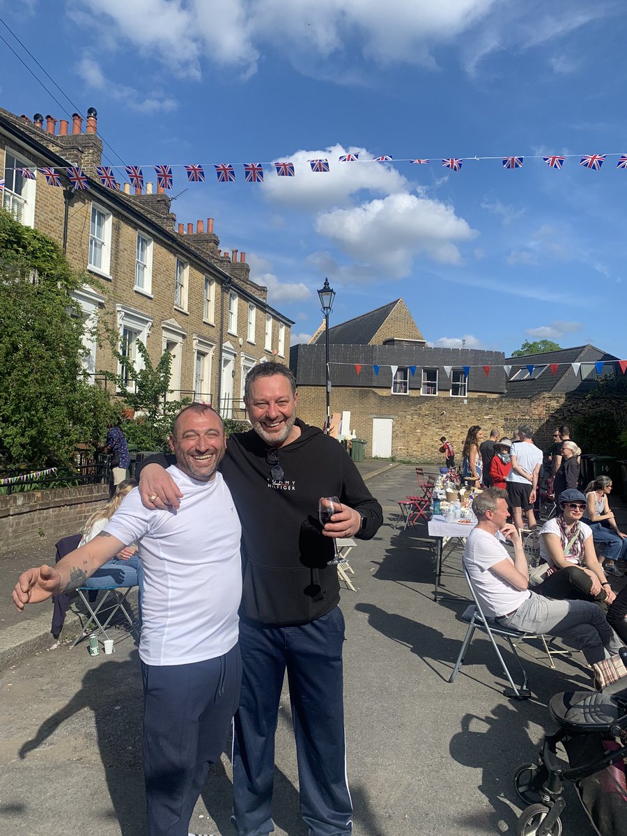 Aliya Sheikh tweet media