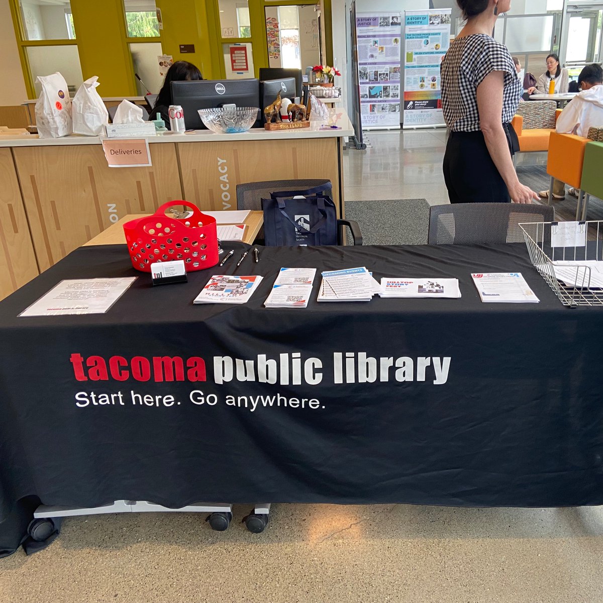 CMKiaraDaniels's tweet photo. Thank you to all of the organizers and community members who helped make Hilltop Story Fest possible yesterday! Special shout-out to @TacomaLibrary and @TCH1910 for hosting. 🥰💃🏽🎉 https://t.co/TJeKDwA43c