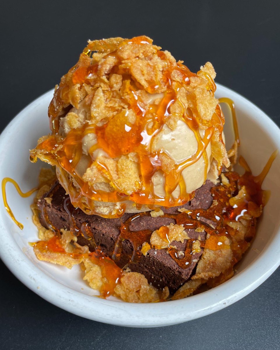 humphryslocombe tweet media