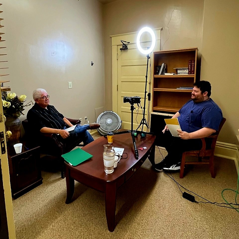 CapoJ007's tweet photo. Interviewed Frank Arrendondo today about his family history in Hays County. His granddad escaped the 1910 Mex Revolution and became a successful businessman. Frank's dad served in WWII and ran the family business. A future interview will capture Frank's life.
#ExtraShotOfHistory https://t.co/VfVn7GNRe4