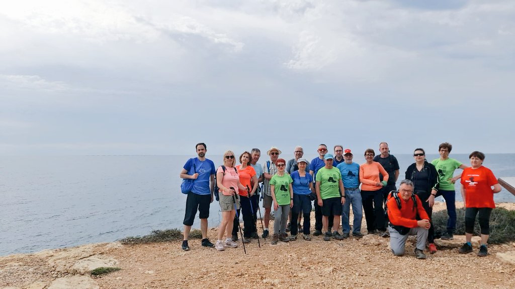 AEC_Reus's tweet image. "El Baix Camp i tu... a peu!" s'acomiada amb la sortida del camí de Ronda GR92: De l'Ametlla a l'Ampolla
Gràcies al @CEBaixCamp per aquests 25 anys de col·laboració💗
Tanquem una etapa, però esperem encetar-ne de noves✊
#ElBaixCampITuAPeu
#ConsellEsportiuBaixCamp #AECReus #FEEC