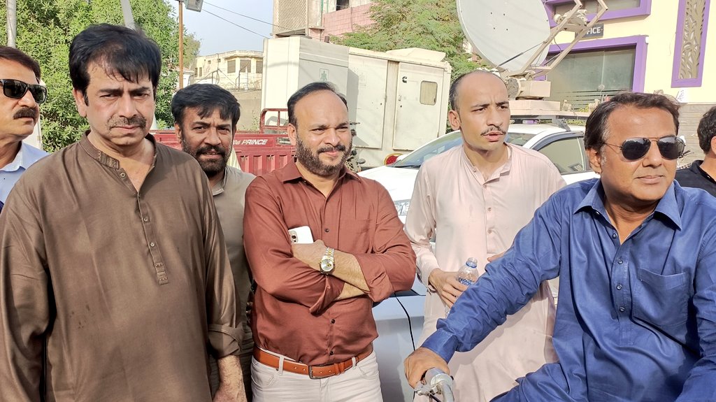 nibras_zafar's tweet photo. حیدرآباد 07 مئی 2023،
متحدہ قومی موومنٹ پاکستان کے زیر اہتمام شہری سندھ مقدمہ کانفرنس مقامی حال میں منعقد ہوئی۔
@2mushadi https://t.co/Tl1OMq22Zf