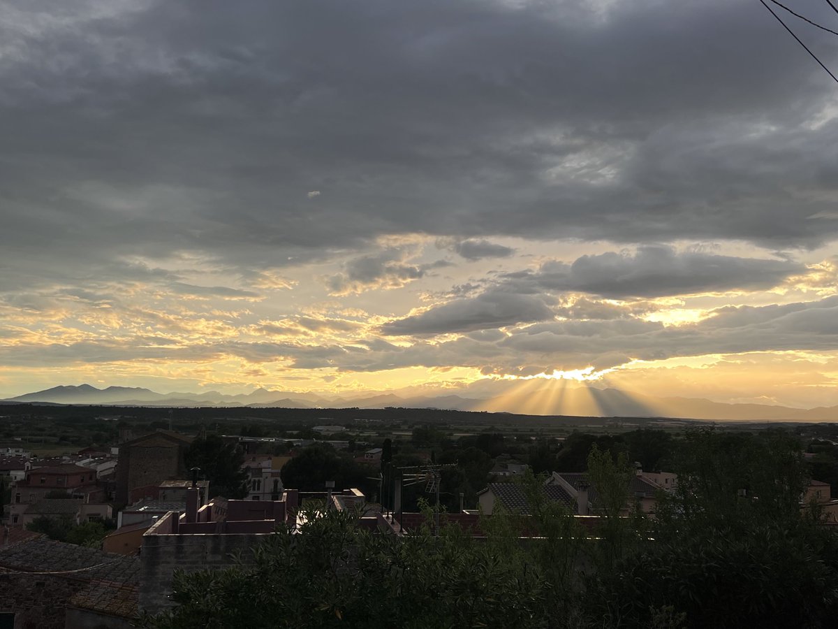 Posta de sol des de Vilajuïga