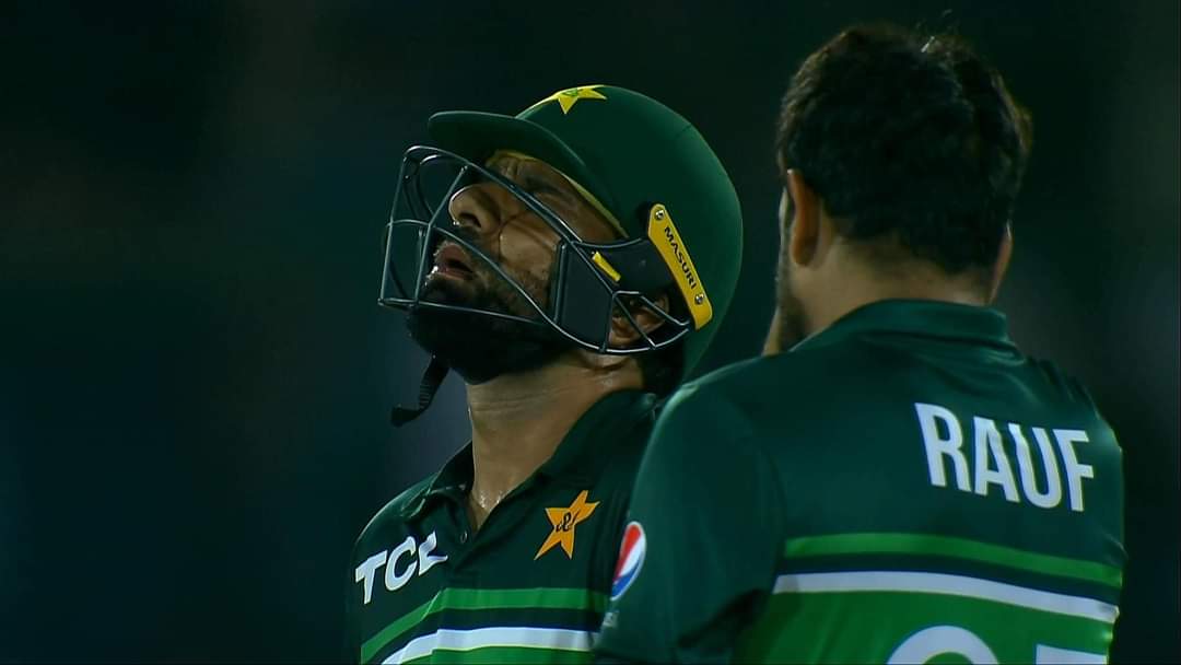 SulemanMeet's tweet photo. What a brilliant knock 94* by a brilliant player Iftikhar Ahmed! Absolutely fabulous😍.
@IftiMania showed the world his brilliant class.
It's okay we lost the match but our team effort was a win today aswell, brilliant our PCT champs🇵🇰.
#PAKvsNZ #Iftimania https://t.co/DTIQXydZhZ