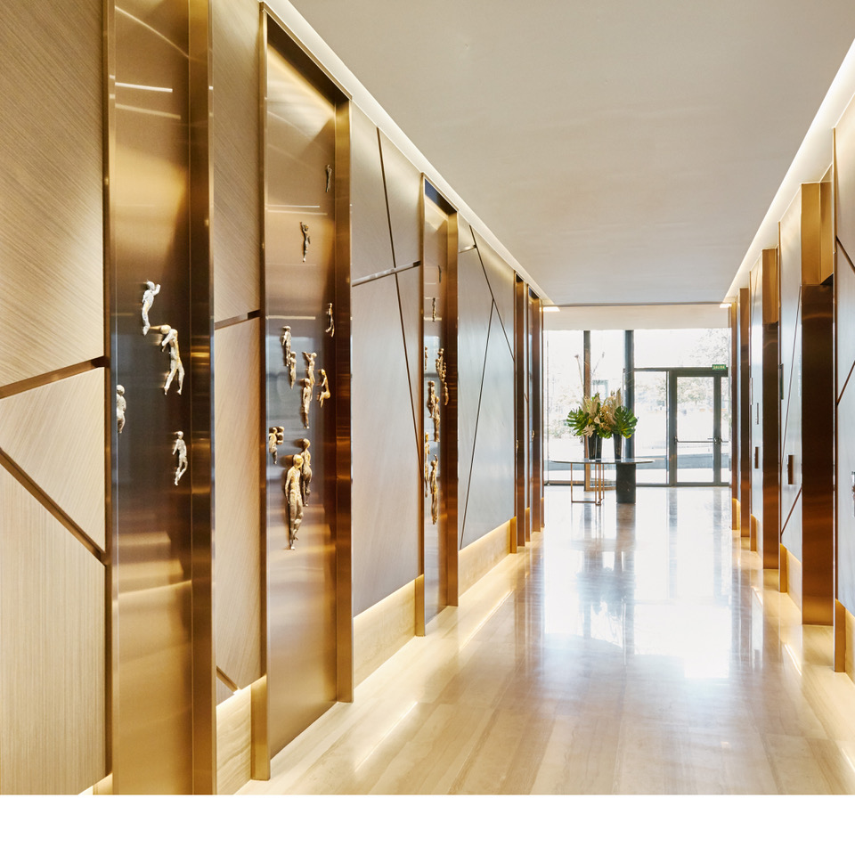 ¡Disfruta del arte y el diseño!
Moderno y elegante, el hotel #vpplazaespanadesign cuenta con un diseño lleno de detalles seleccionados cuidadosamente para deleitar la vista. 🤩

#vpplazaespaña #vphoteles #hotelplazaespaña #hotelmadrid #madrid #luxurydesignhotel